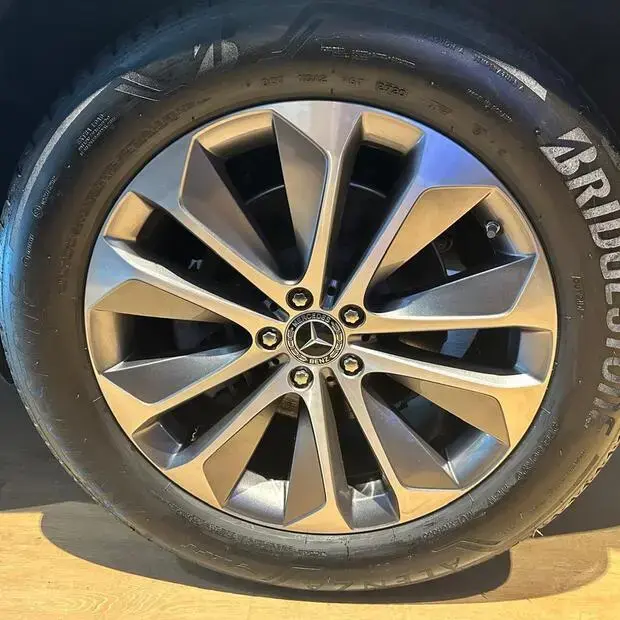 Mercedes Benz GLE 400D SUV 