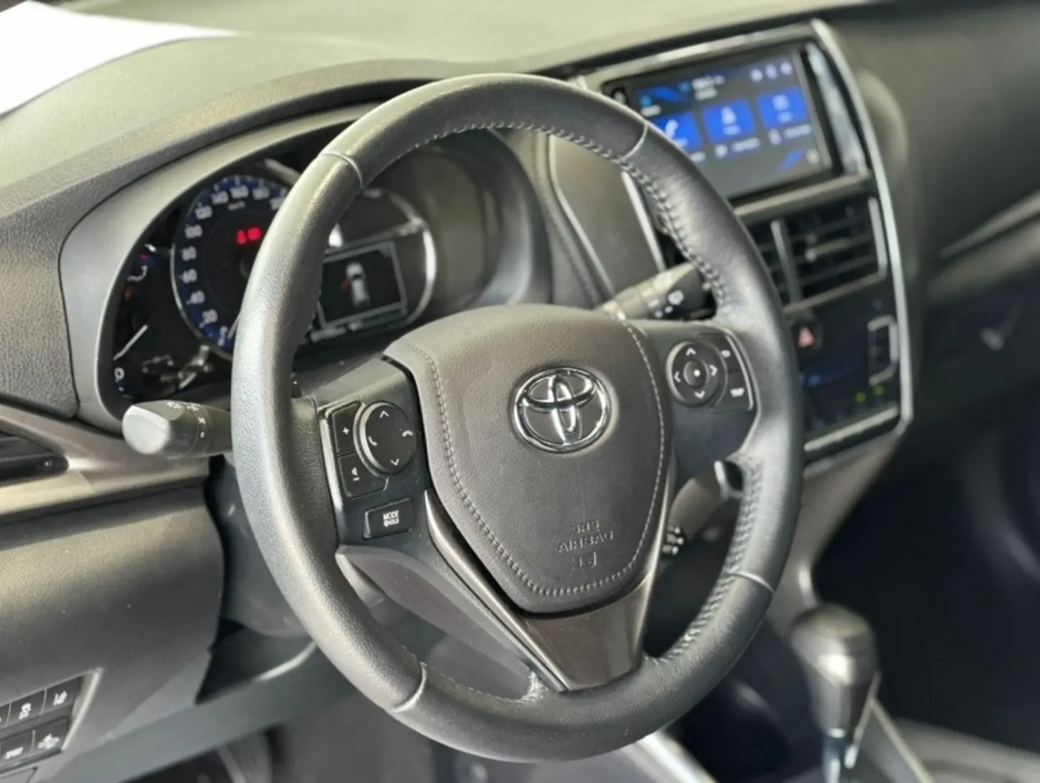 galeria YARIS