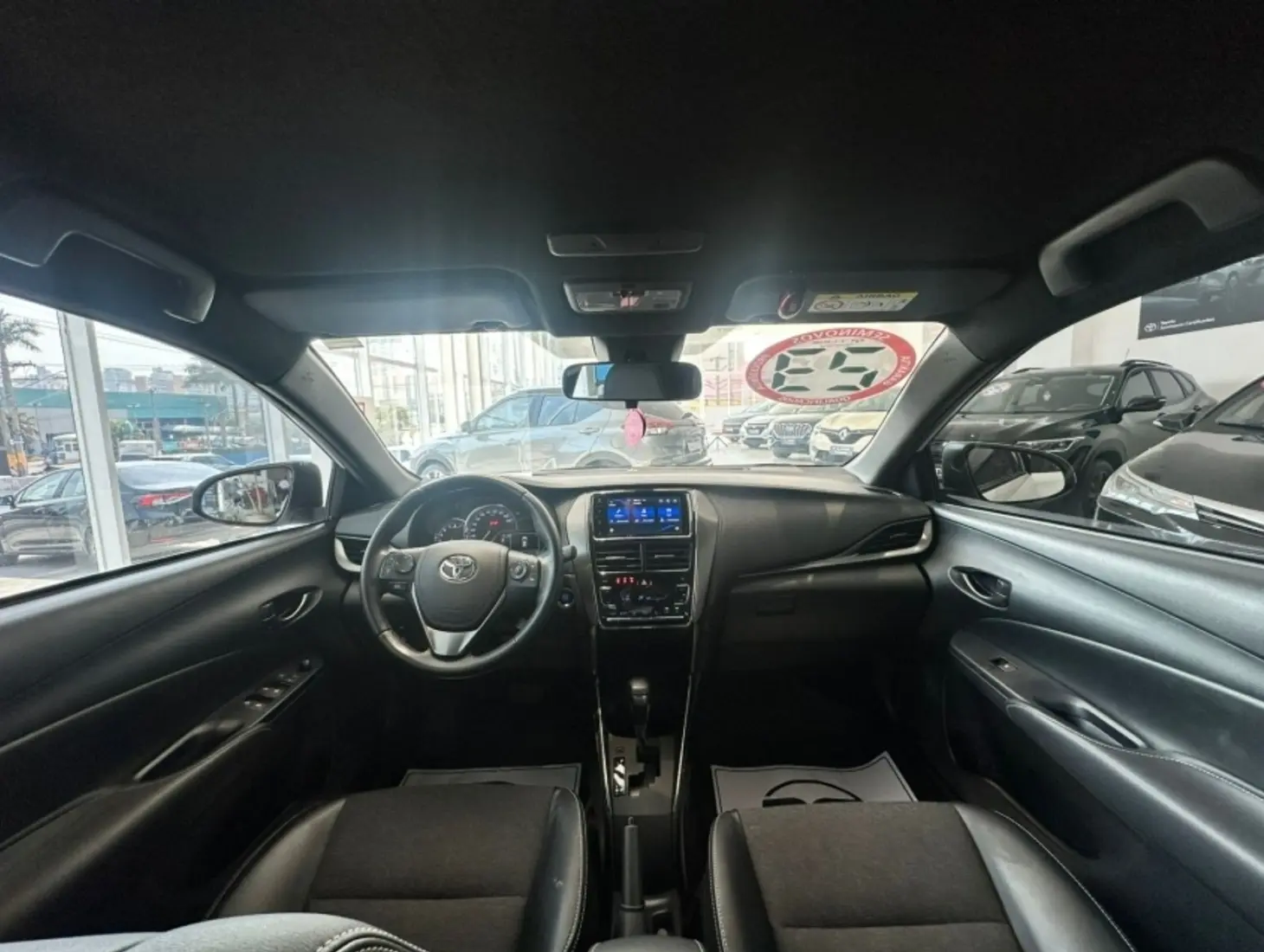 galeria YARIS