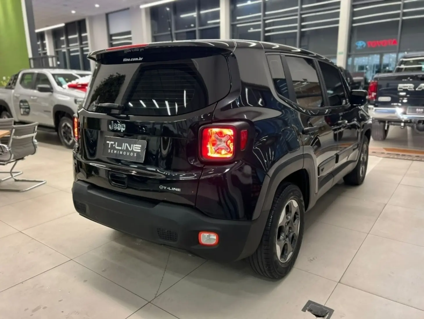 galeria RENEGADE