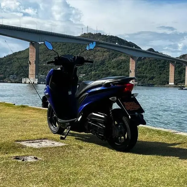 Yamaha FLUO 125 ABS