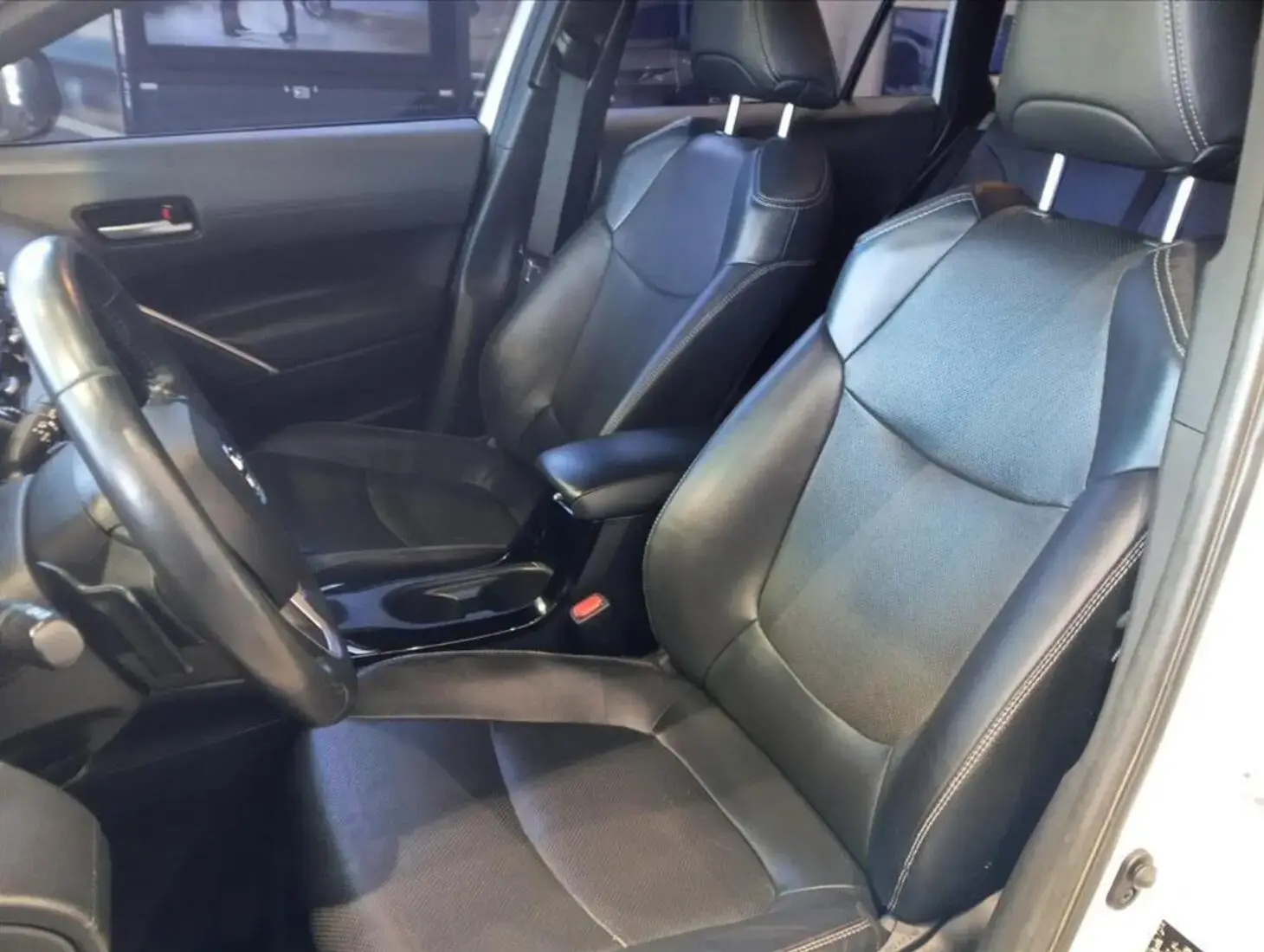 galeria COROLLA CROSS