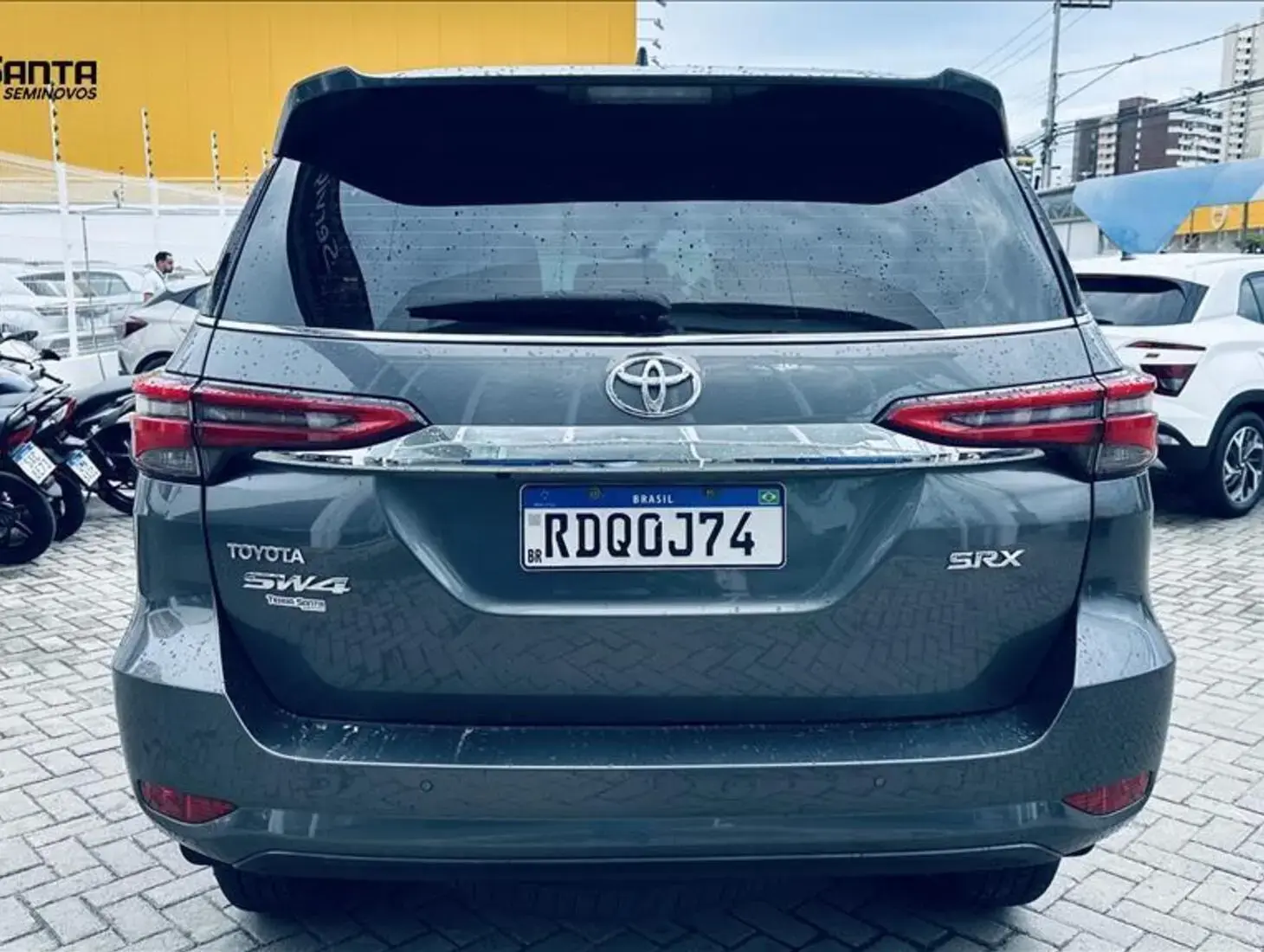 galeria HILUX SW4