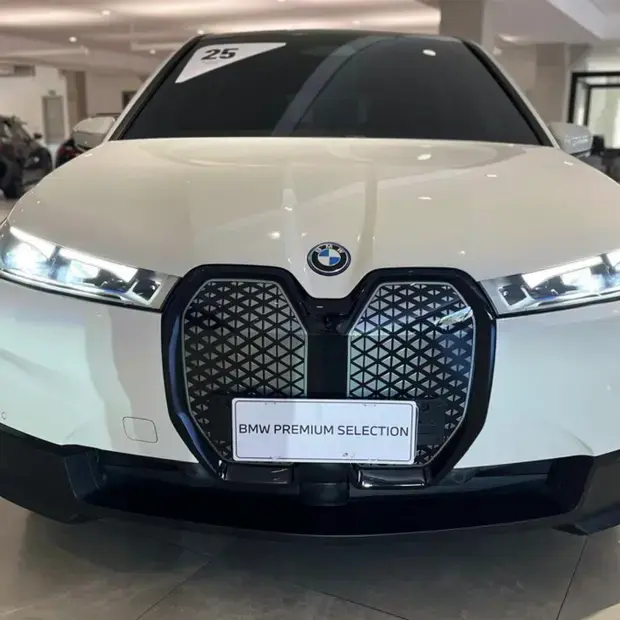 Bmw iX xDrive40 (Aut.) (Elétrico)