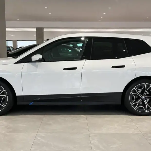 Bmw iX xDrive40 (Aut.) (Elétrico)