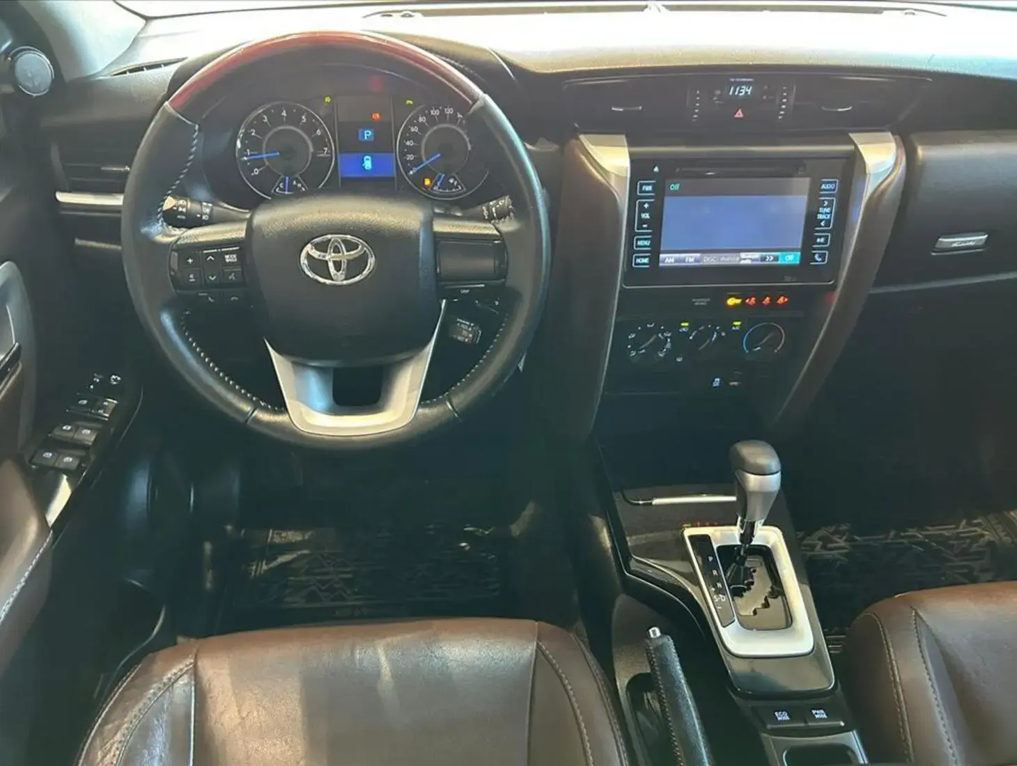 galeria HILUX SW4