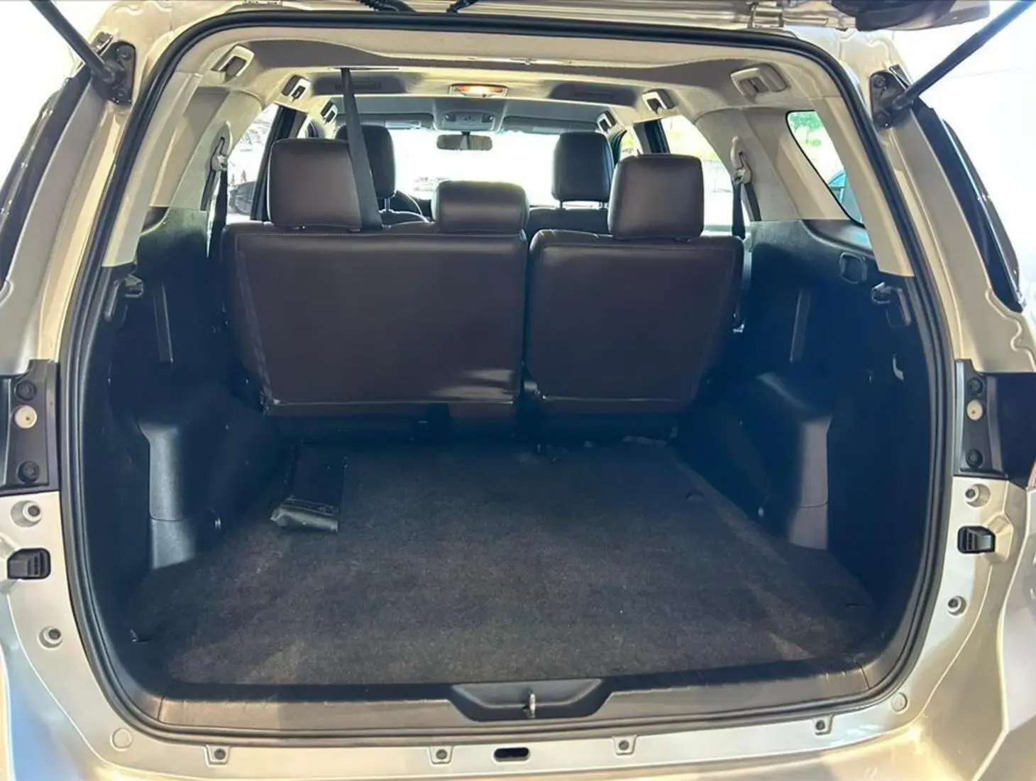galeria HILUX SW4