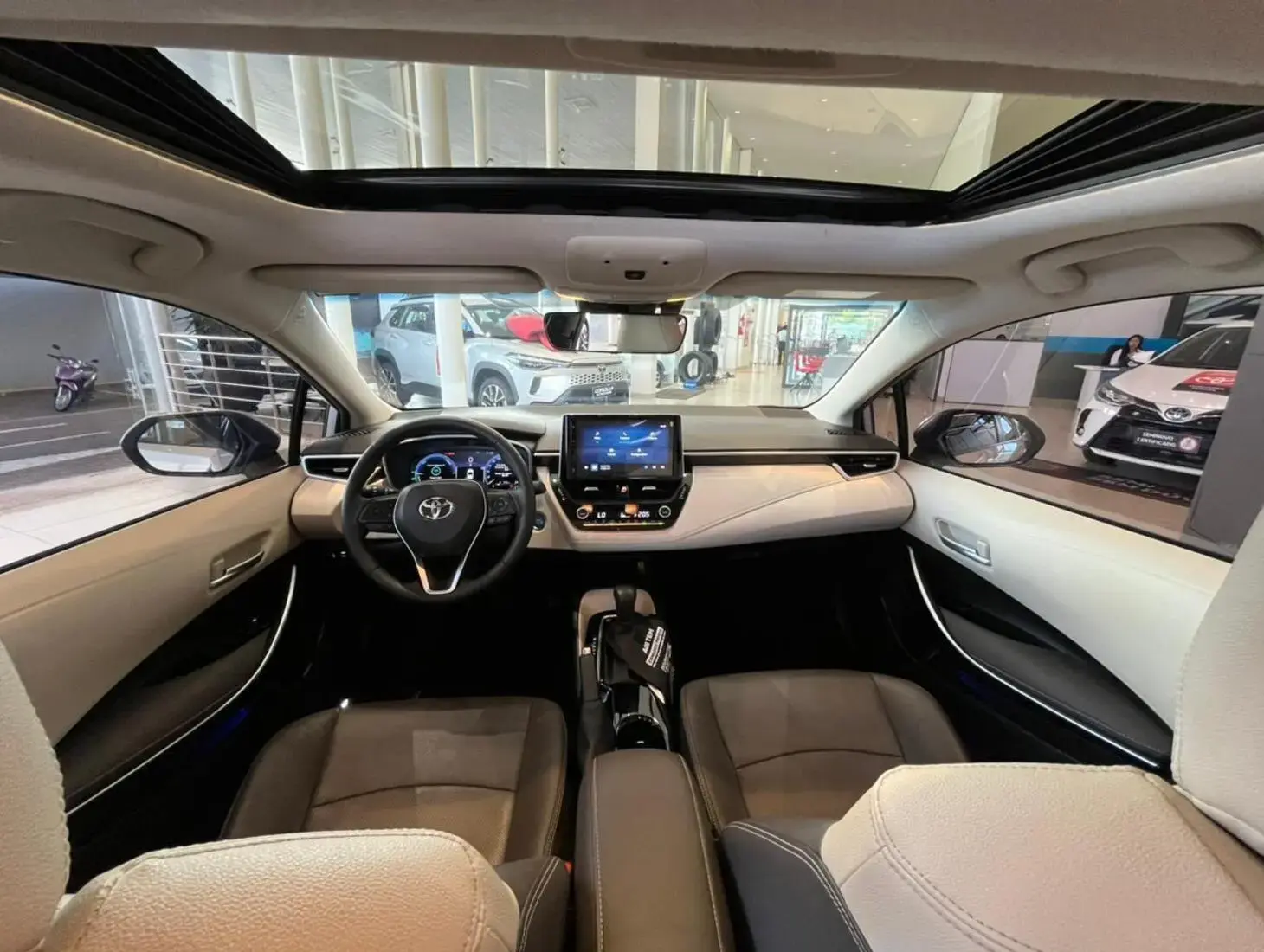 galeria COROLLA PREMIUM HIBRID