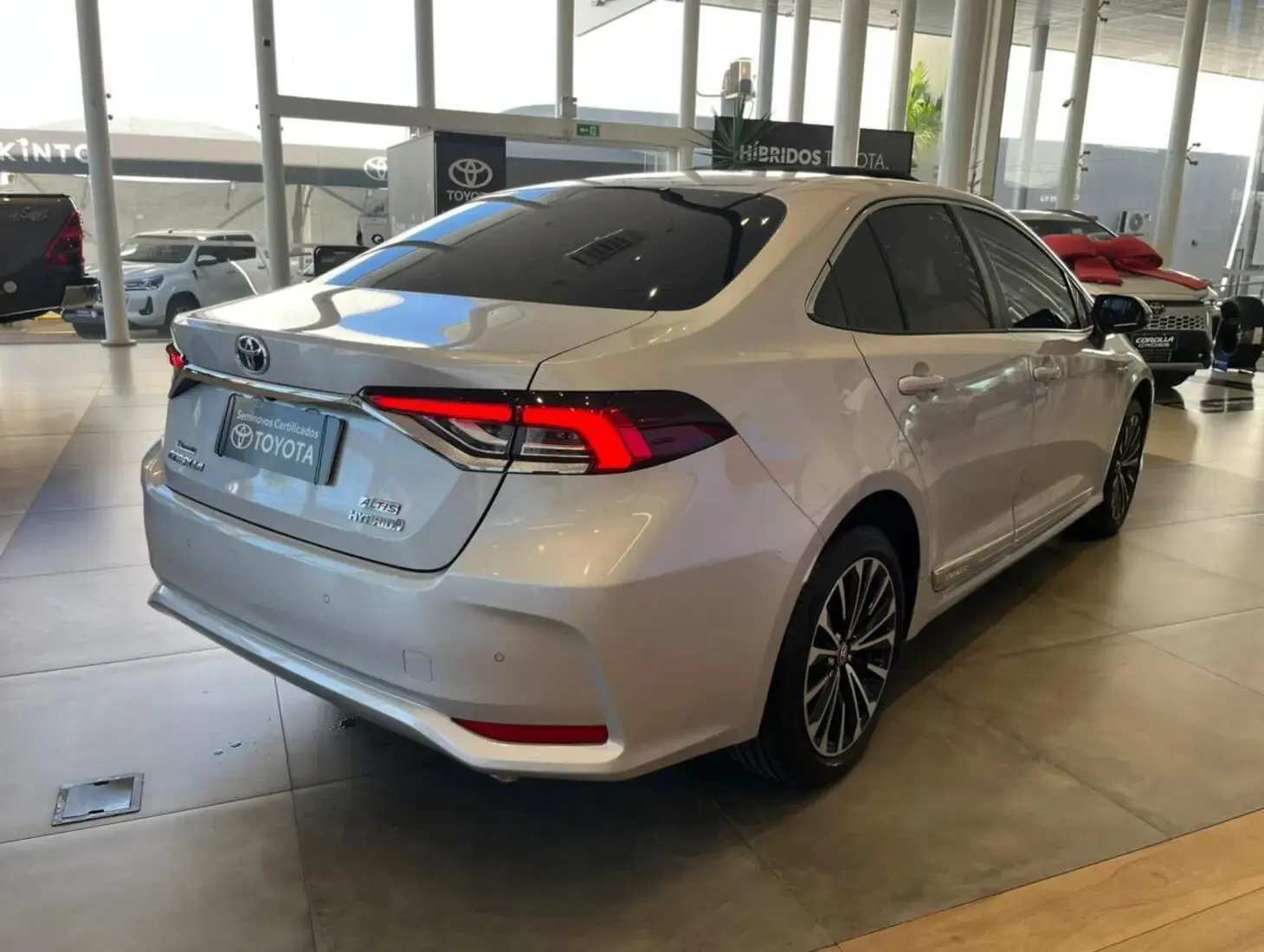 galeria COROLLA PREMIUM HIBRID