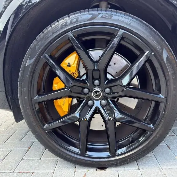 Volvo XC60 Polestar Engineered PHEV