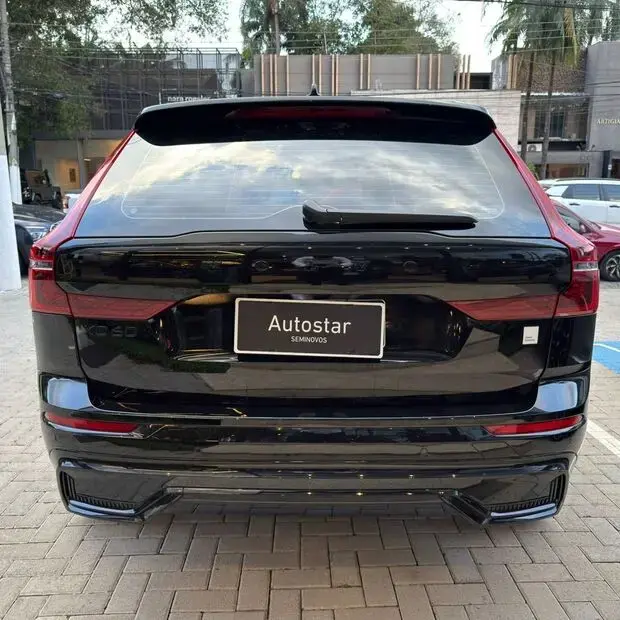 Volvo XC60 Polestar Engineered PHEV