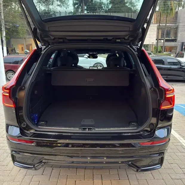 Volvo XC60 Polestar Engineered PHEV