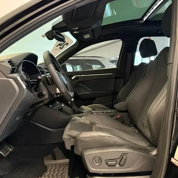 Audi Q3 Performance 2.0 TFSI Tiptr. Quattro