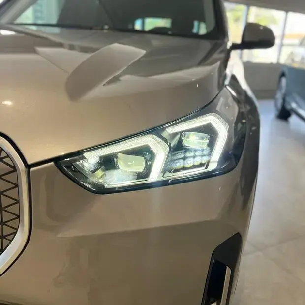 Bmw iX1 eDrive20 X Line (Aut.) (Elétrico)