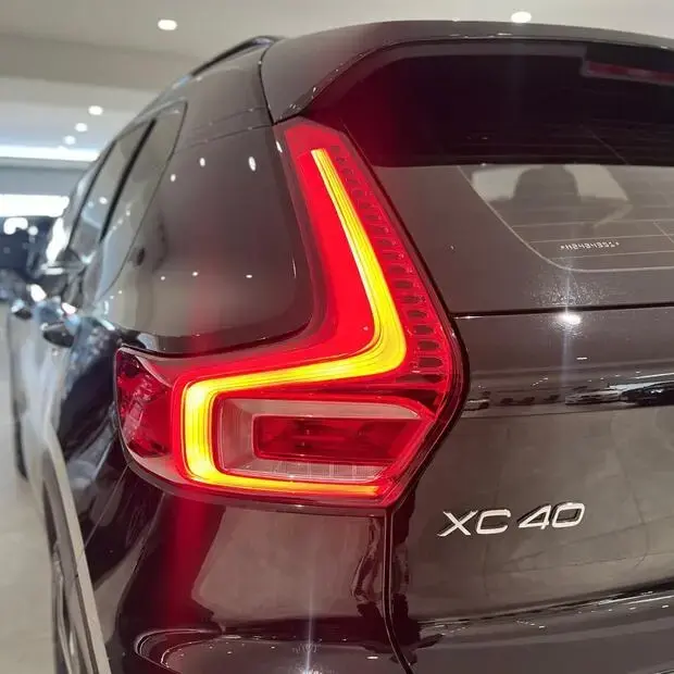 Volvo XC40 1.5 T5 Hybrid R-Design AWD