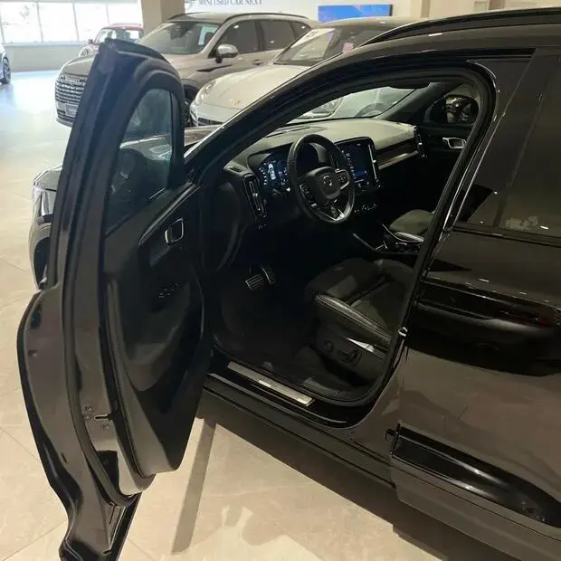 Volvo XC40 1.5 T5 Hybrid R-Design AWD