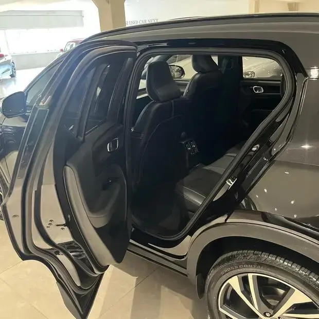 Volvo XC40 1.5 T5 Hybrid R-Design AWD