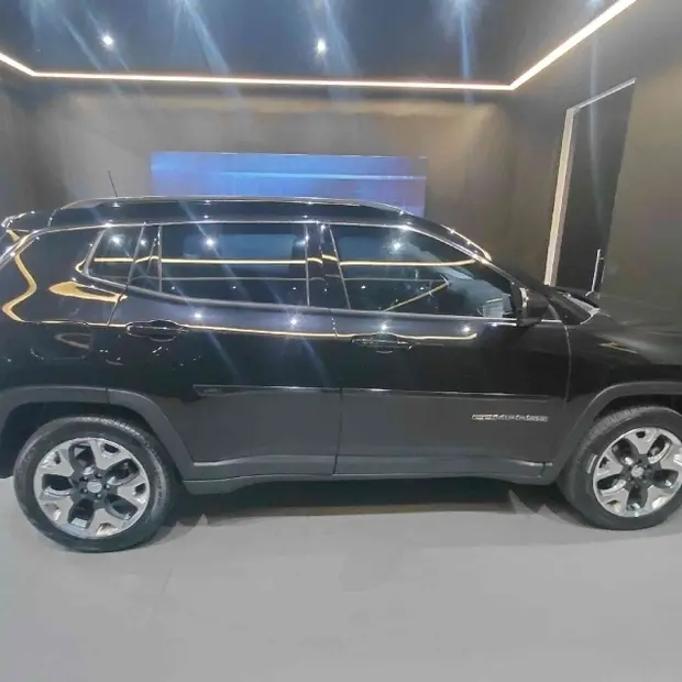 Jeep COMPASS 2.0 16V FLEX LONGITUDE AUTOMÁTICO