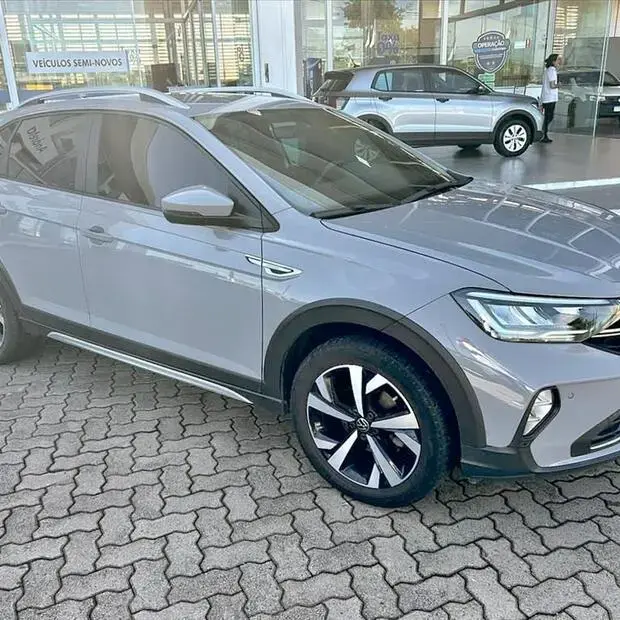 Volkswagen NIVUS 1.0 200 TSI TOTAL FLEX HIGHLINE AUTOMÁTICO