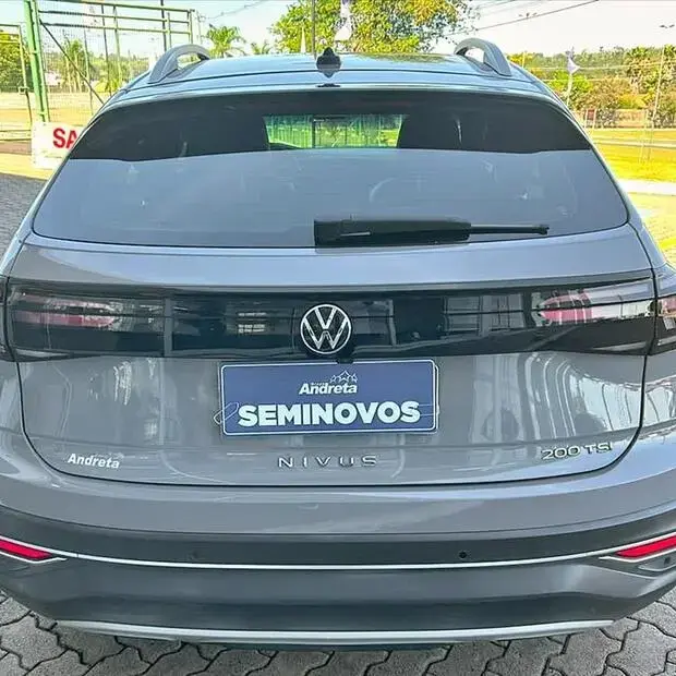 Volkswagen NIVUS 1.0 200 TSI TOTAL FLEX HIGHLINE AUTOMÁTICO