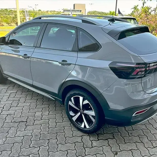 Volkswagen NIVUS 1.0 200 TSI TOTAL FLEX HIGHLINE AUTOMÁTICO