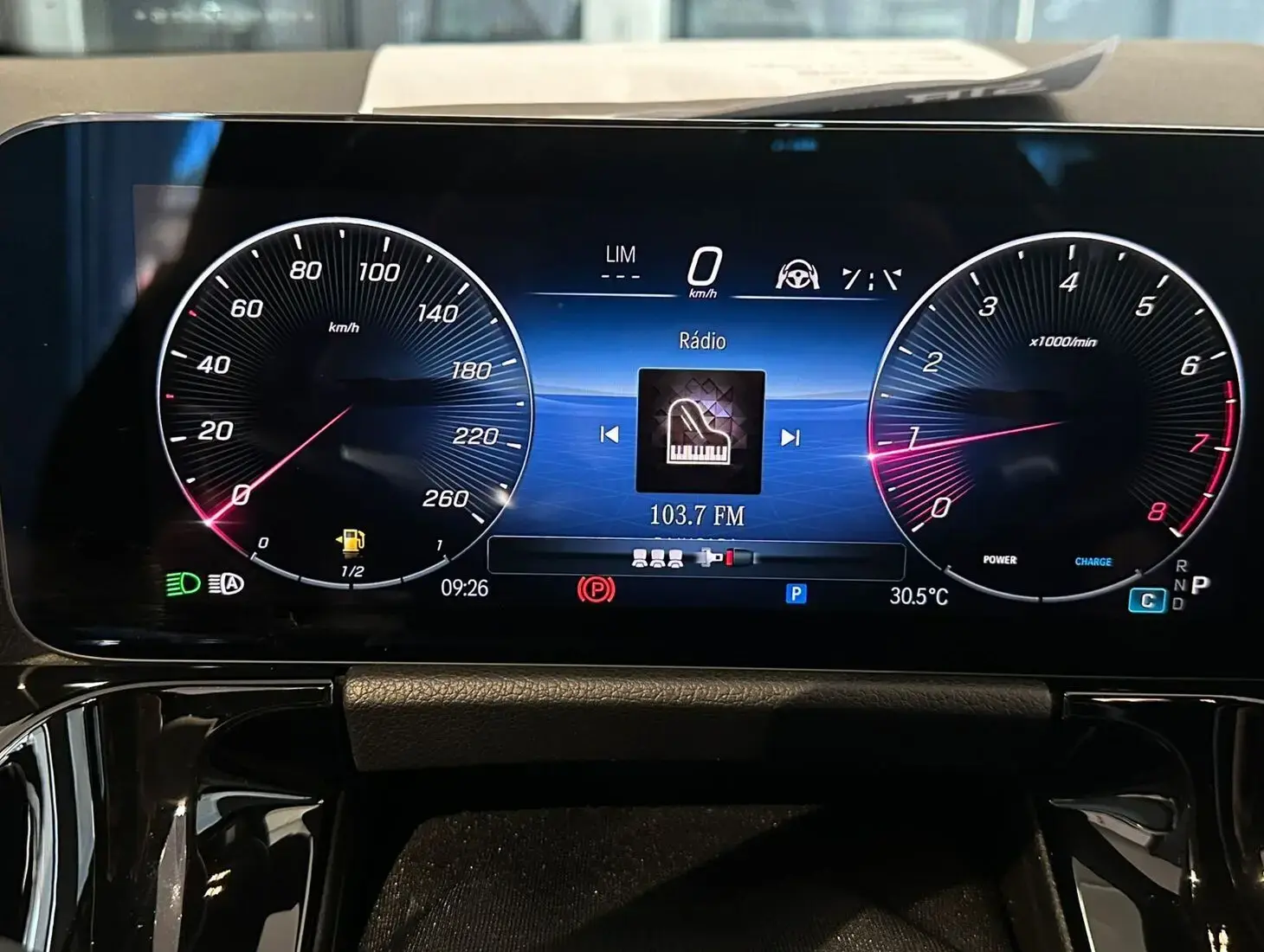 galeria GLA 200