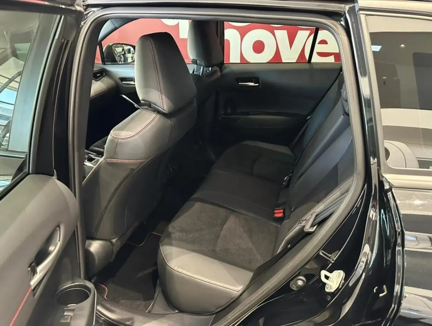 galeria COROLLA CROSS