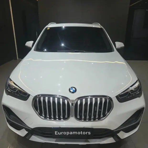 Bmw X1 2.0 16V TURBO ACTIVEFLEX SDRIVE20I X-LINE 4P AUTOMÁTICO