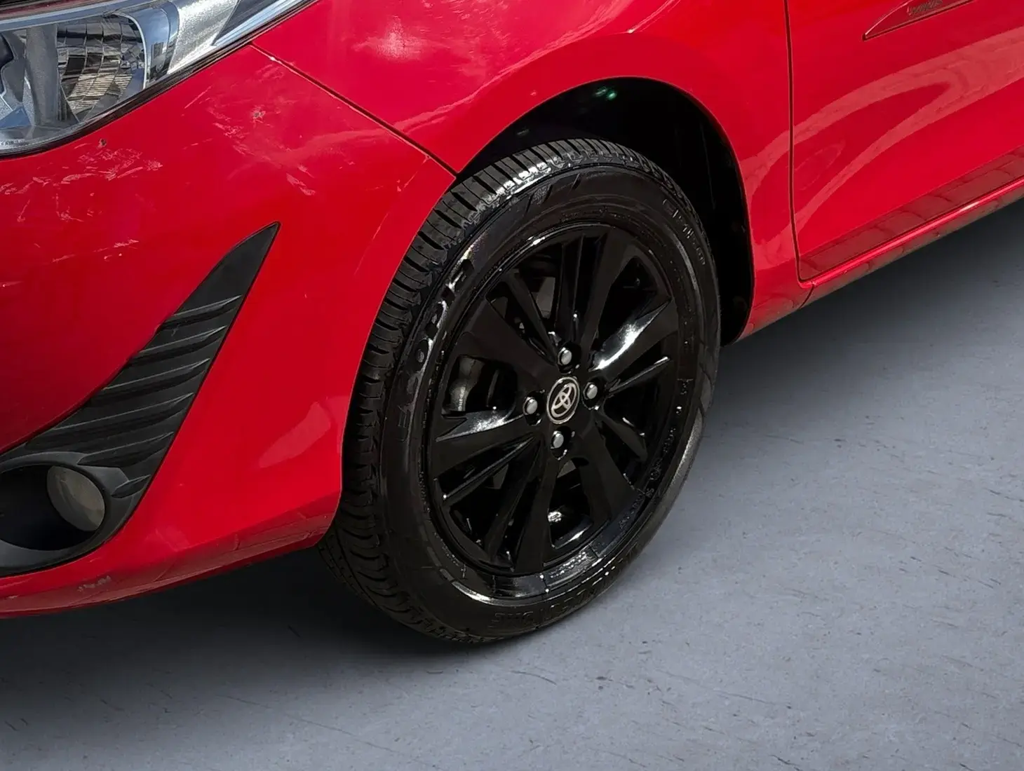 galeria Yaris