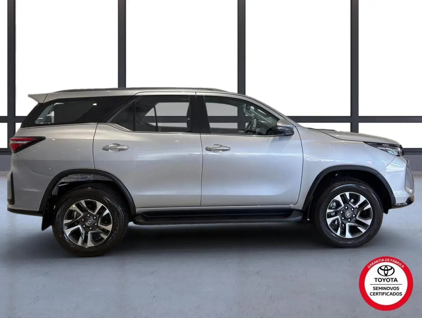 galeria Hilux SW4