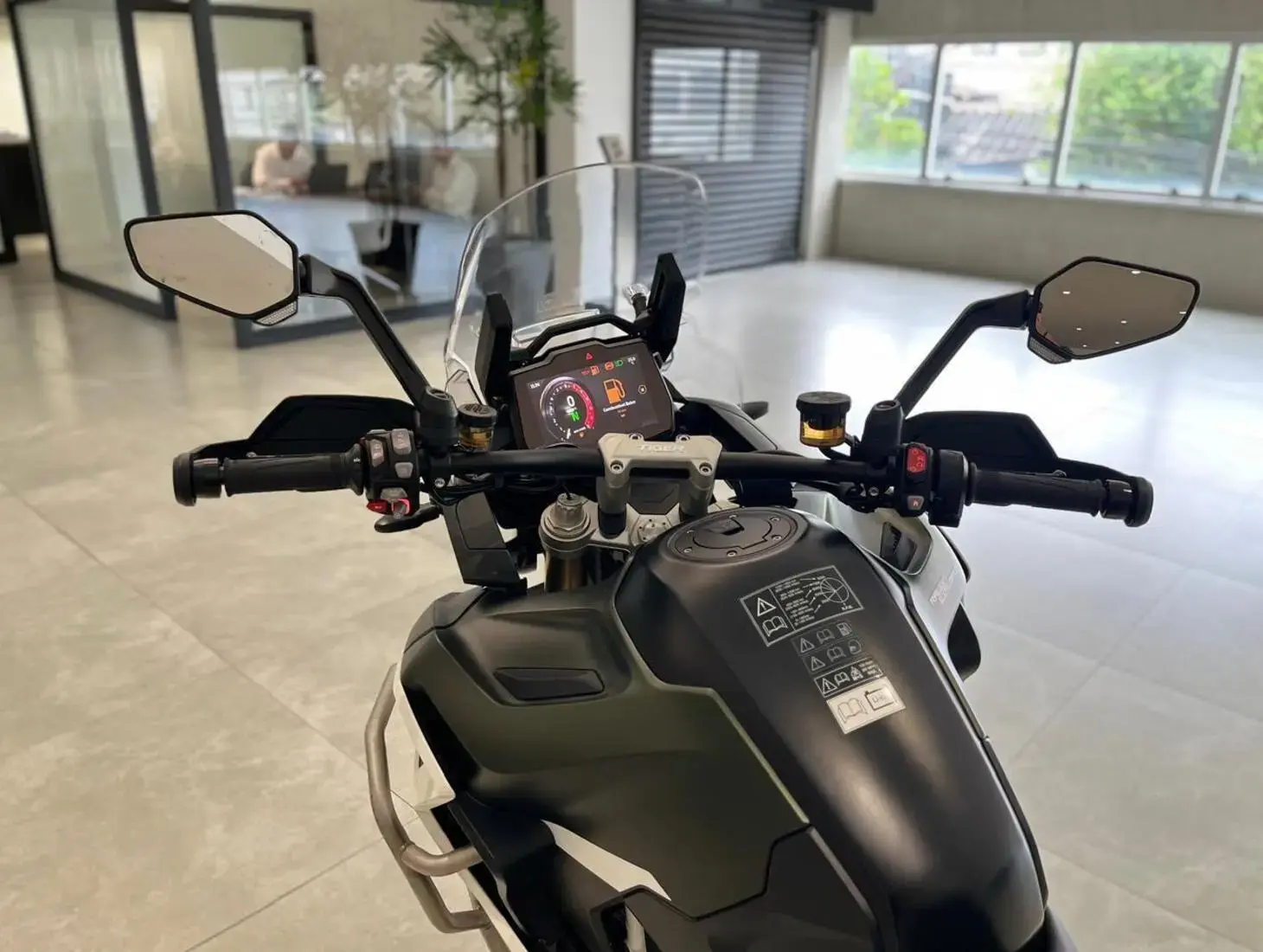 galeria Tiger 1200