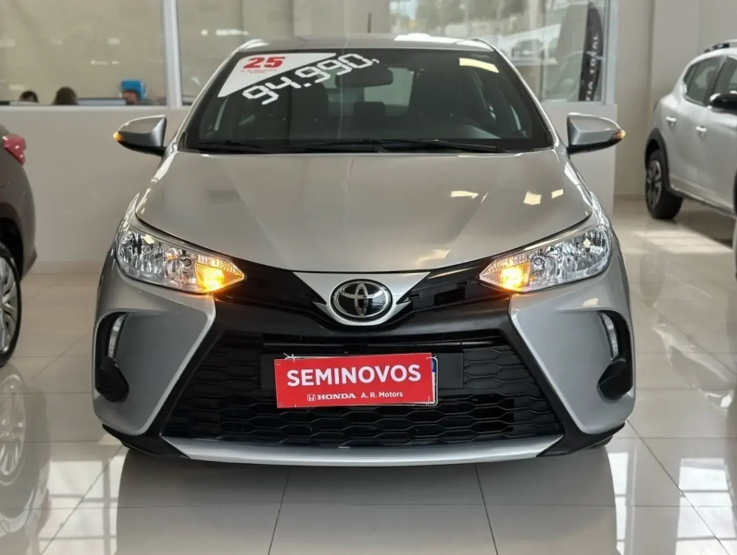 galeria Yaris