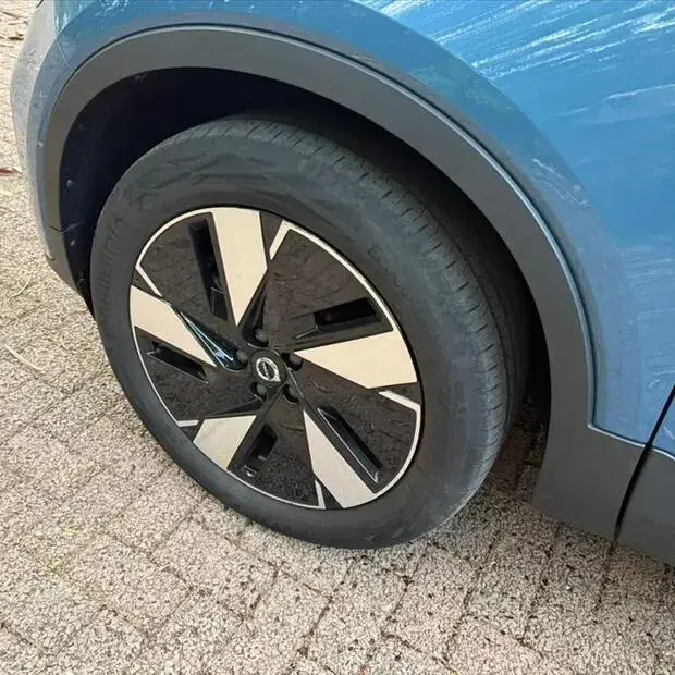 Volvo XC40 P6 RECHARGE ELECTRIC PLUS