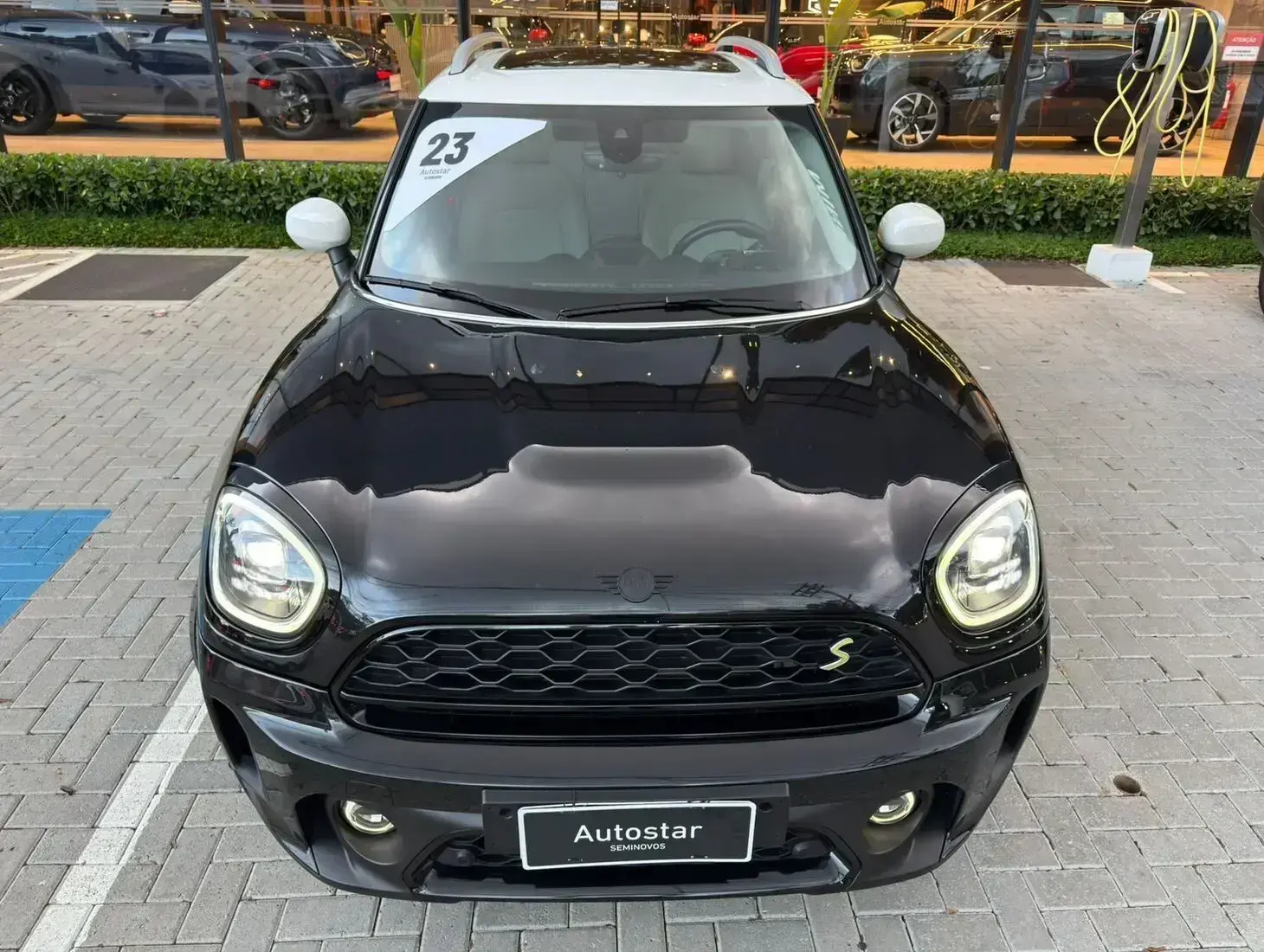 galeria Cooper Countryman