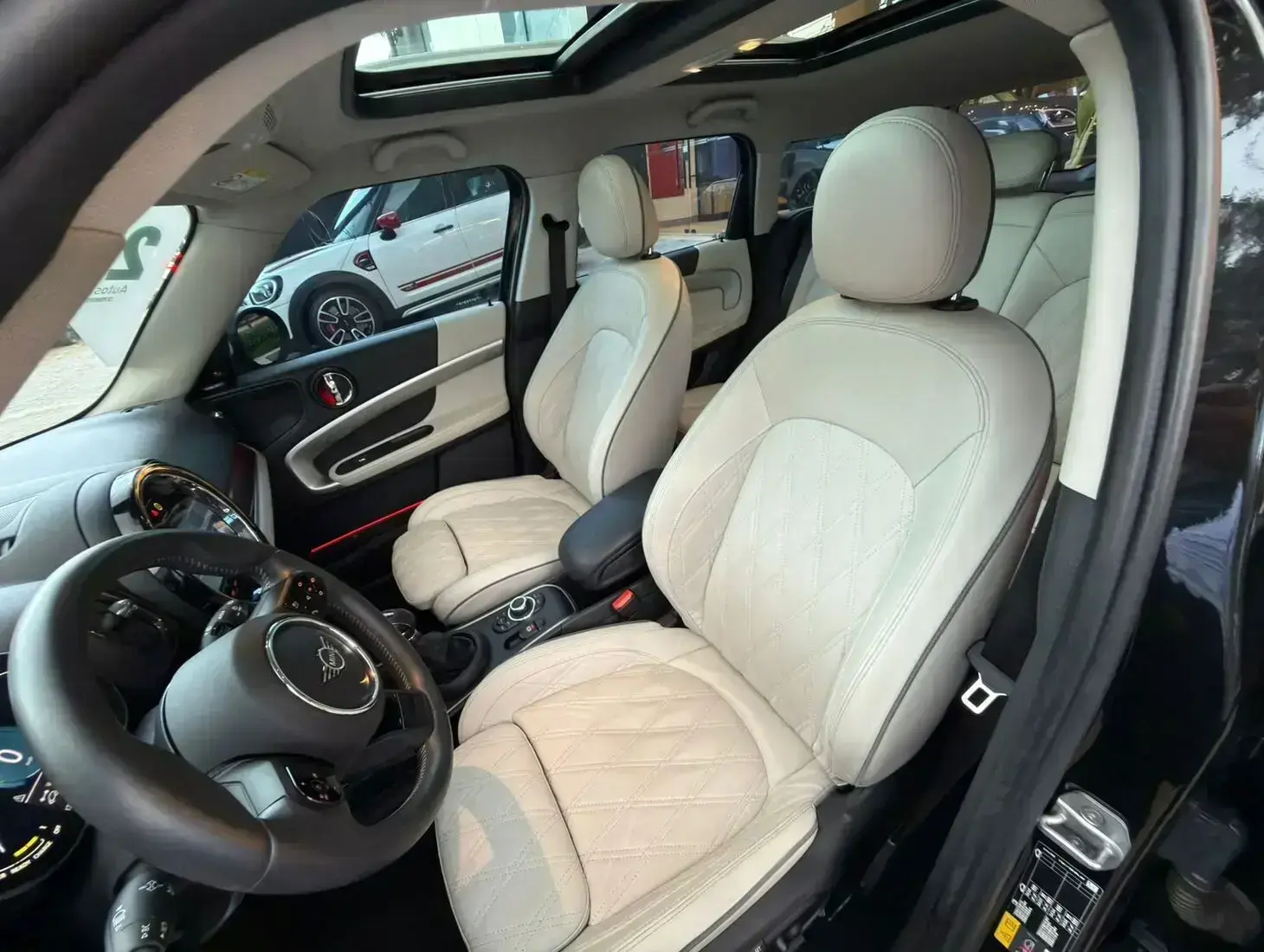 galeria Cooper Countryman