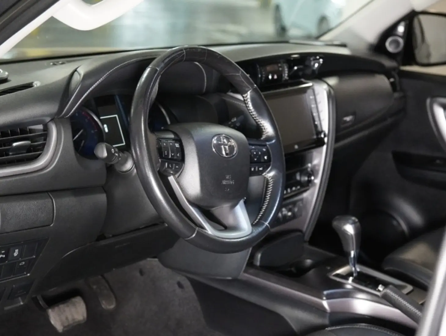 galeria HILUX SW4
