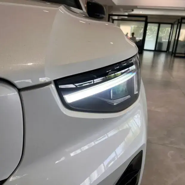 Volvo C40 Recharge Plus (Elétrico)