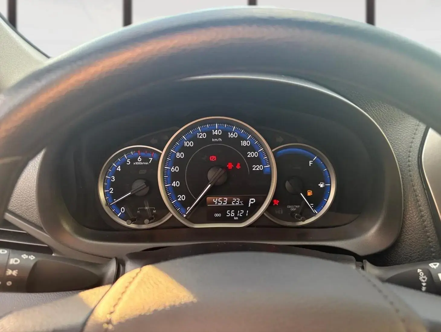 galeria Yaris Sedan
