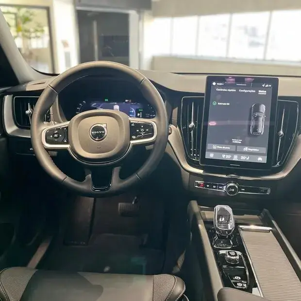 Volvo XC60 Polestar Engineered PHEV