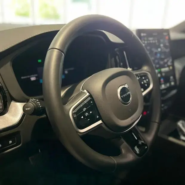 Volvo XC60 Polestar Engineered PHEV