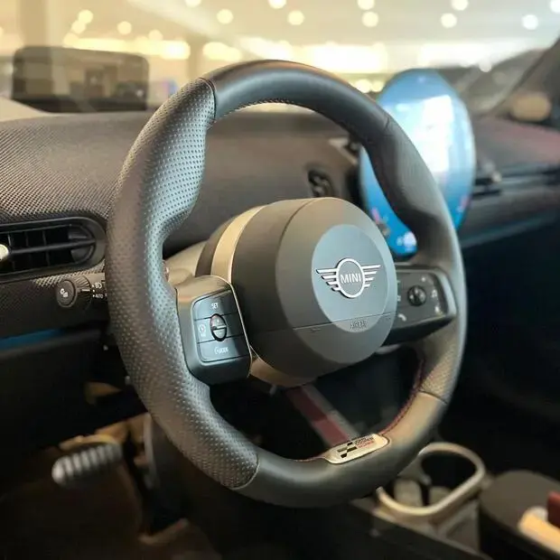 Mini John Cooper Works 2.0 Turbo AT