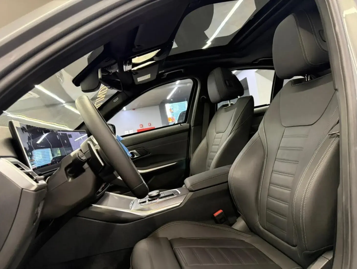 galeria 320i