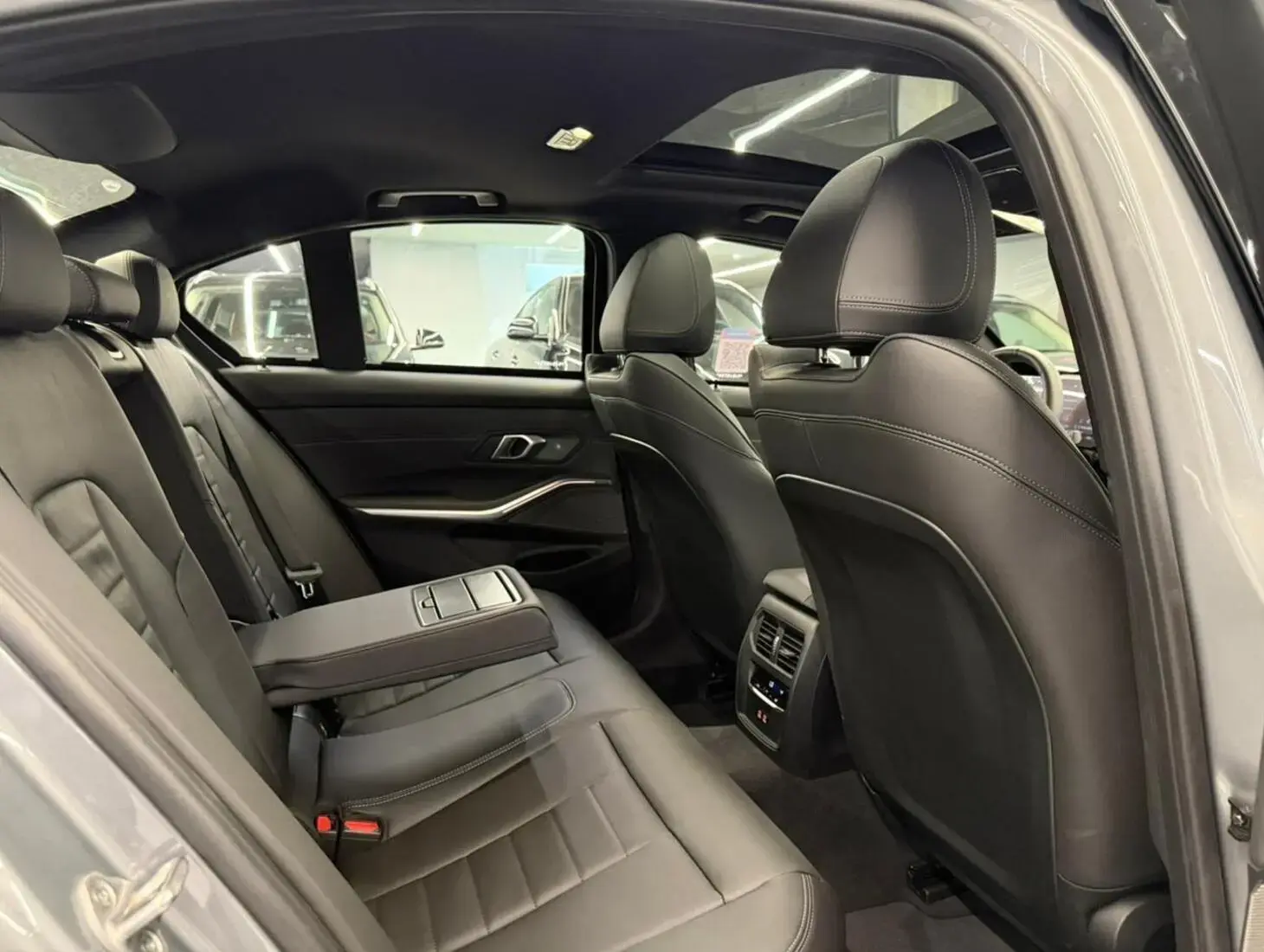 galeria 320i