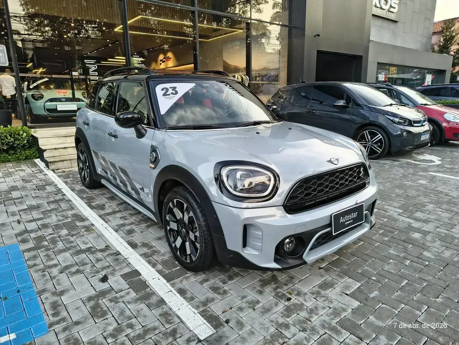 galeria Cooper Countryman