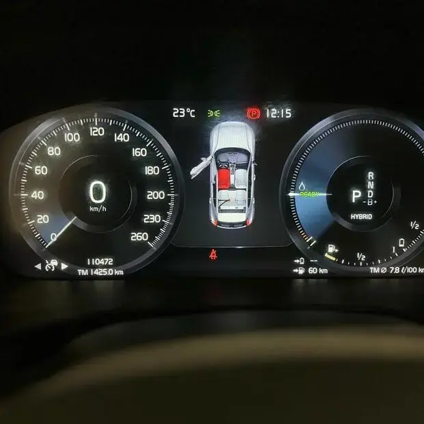 Volvo XC40 1.5 T5 Hybrid R-Design AWD