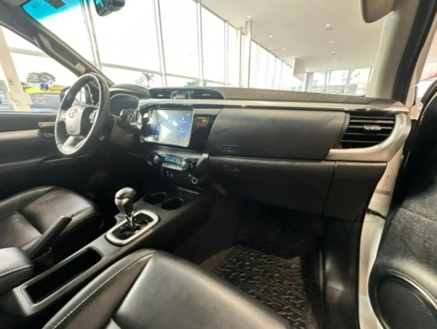 galeria HILUX