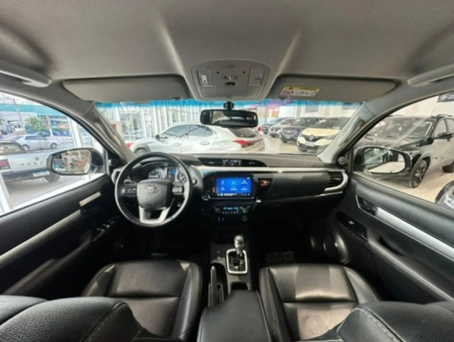 galeria HILUX