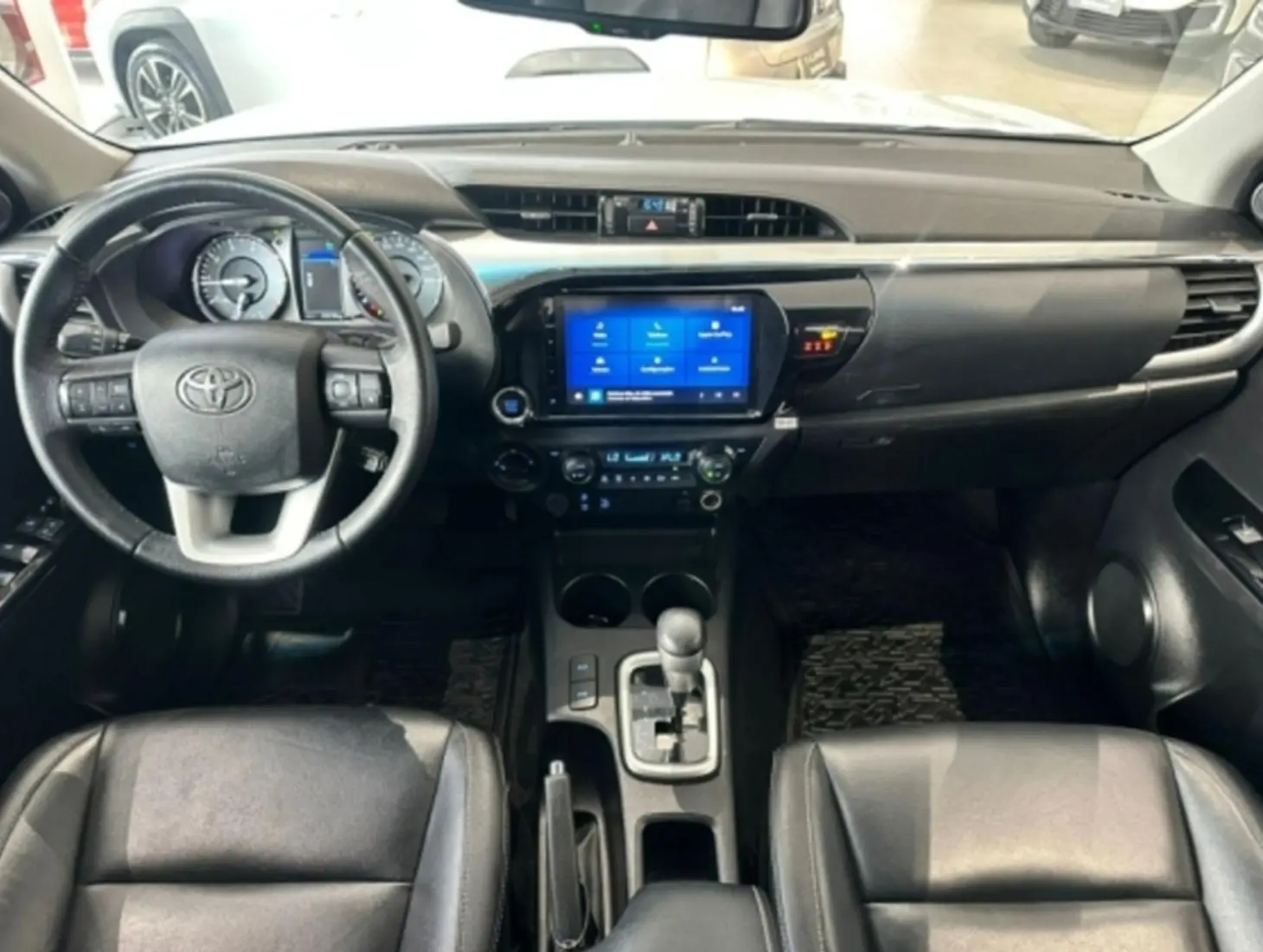 galeria HILUX