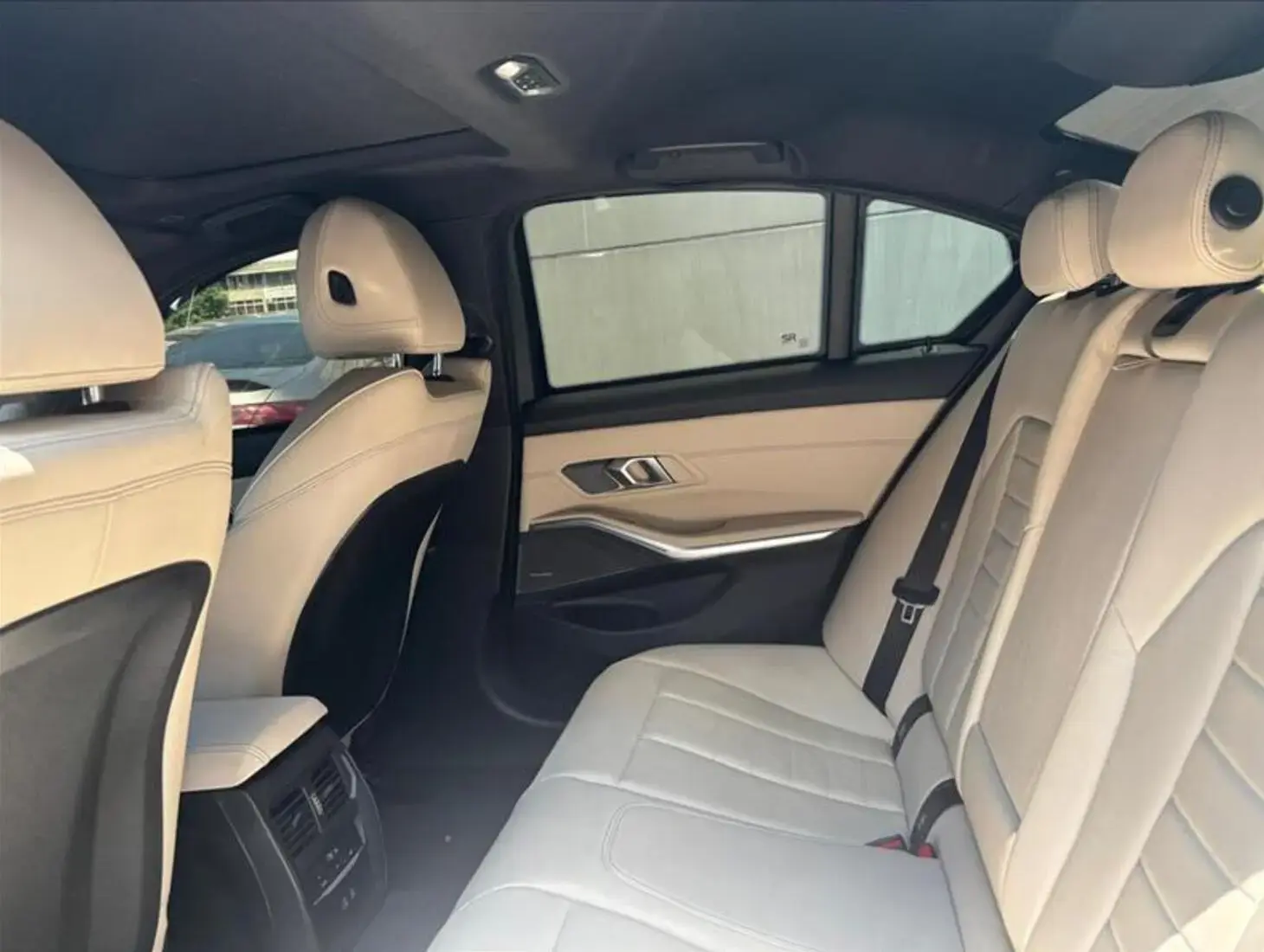 galeria 320I