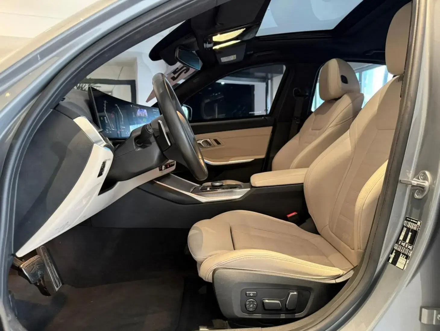 galeria 320i